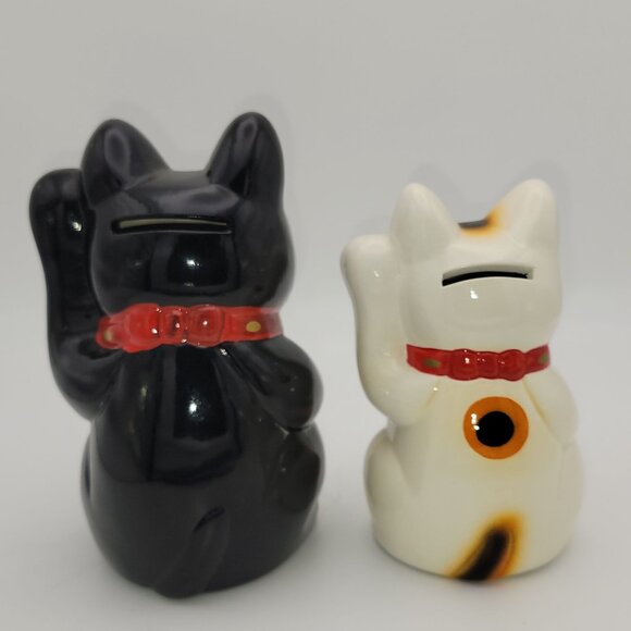 Set Of 2 Ceramic Maneki Neko Lucky Cat Coin Banks - Picture 3 of 8
